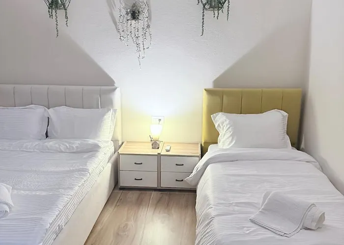 Elia 3 Boulevard Apartment Tirana